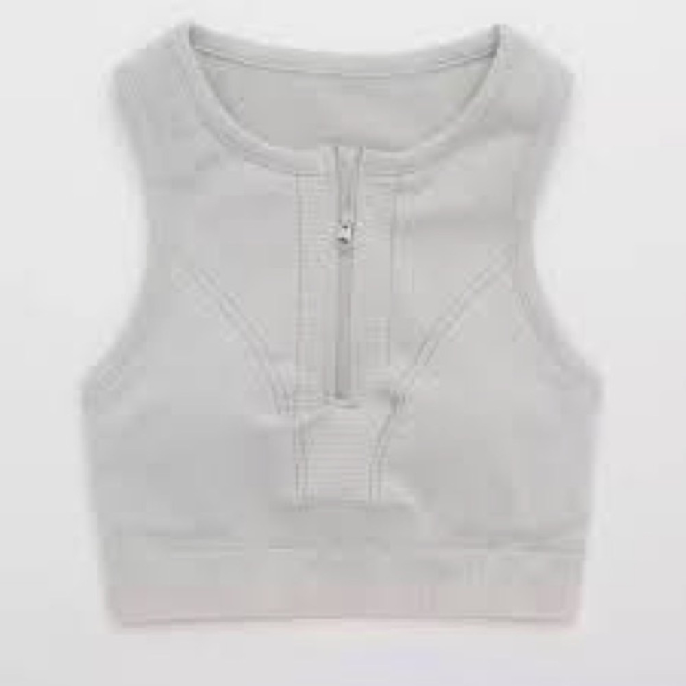 Offline cropped workout top aerie (see irl photos)